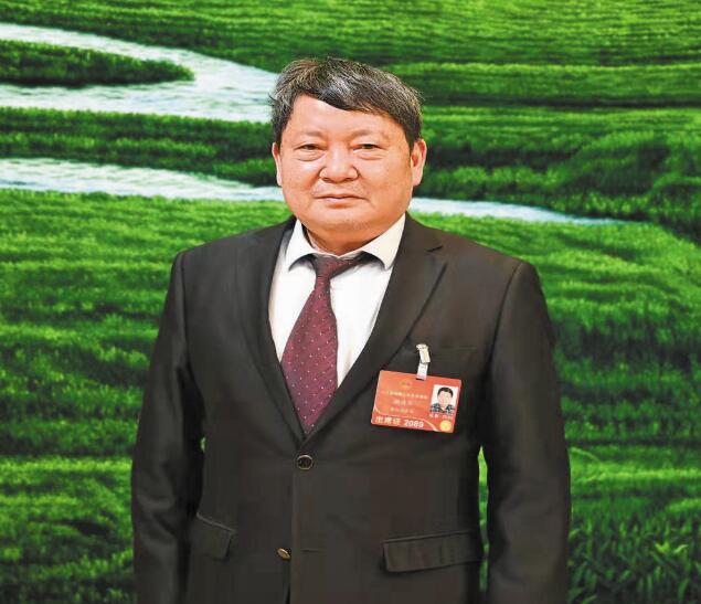 【兩會】農(nóng)業(yè)農(nóng)村現(xiàn)代化離不開堅強電力支撐——訪全國人大代表、西南大學資源環(huán)境學院教授謝德體