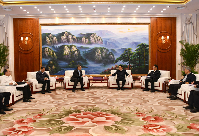 國(guó)家電投董事長(zhǎng)、黨組書記錢智民拜會(huì)寧夏回族自治區(qū)主要領(lǐng)導(dǎo)