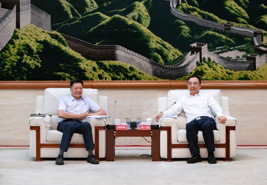 鄒磊會(huì)見東方電氣黨組書記、董事長(zhǎng)俞培根