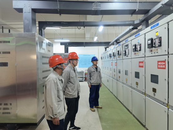 開展客戶側(cè)檢查，為企業(yè)安全用電保駕護(hù)航