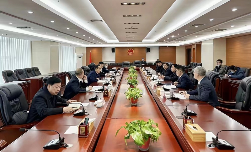中國能建黨委副書記、總經(jīng)理孫洪水與丹東市市長郝建軍會談