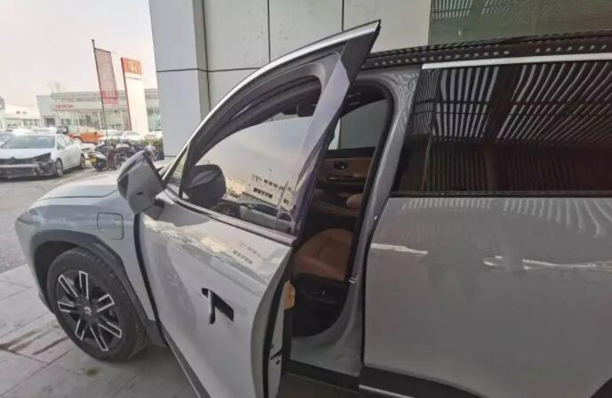 新能源二手車買賣，新老車主的隱私在“裸奔”!