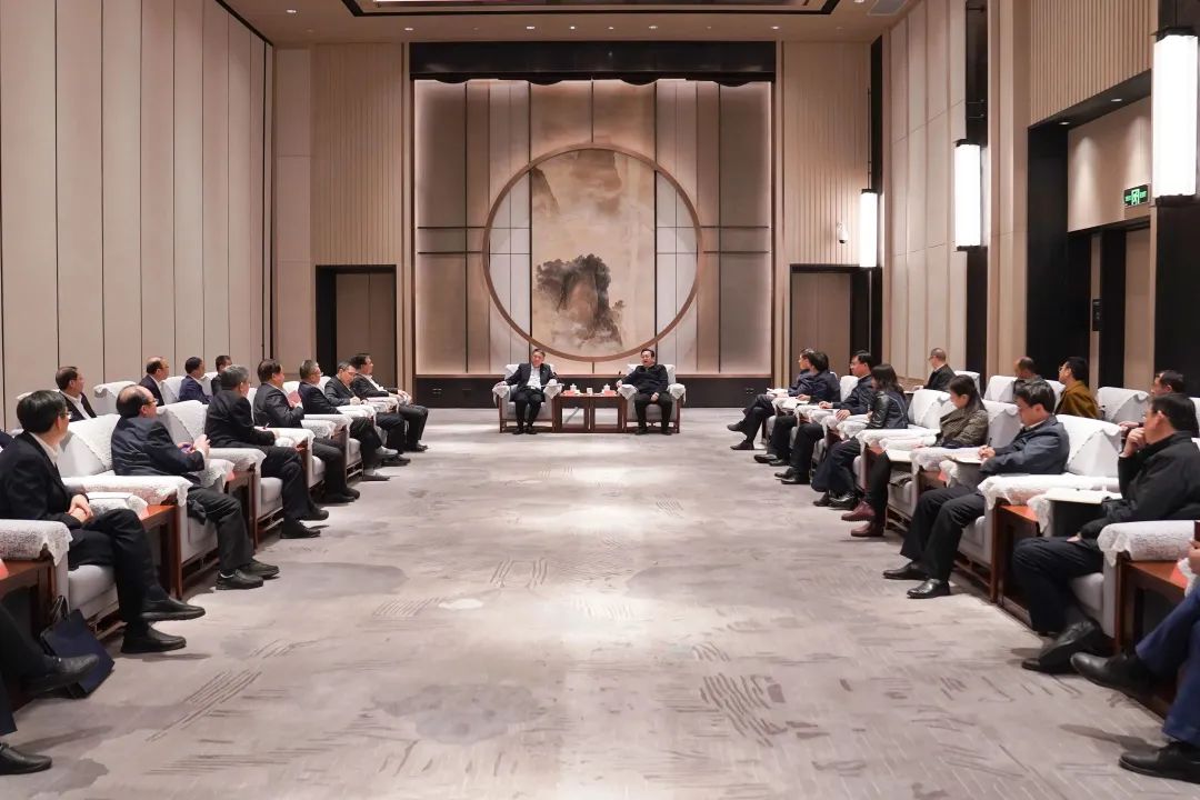 華能集團(tuán)黨組書記、董事長(zhǎng)溫樞剛拜會(huì)雄安新區(qū)黨工委書記、管委會(huì)主任張國(guó)華