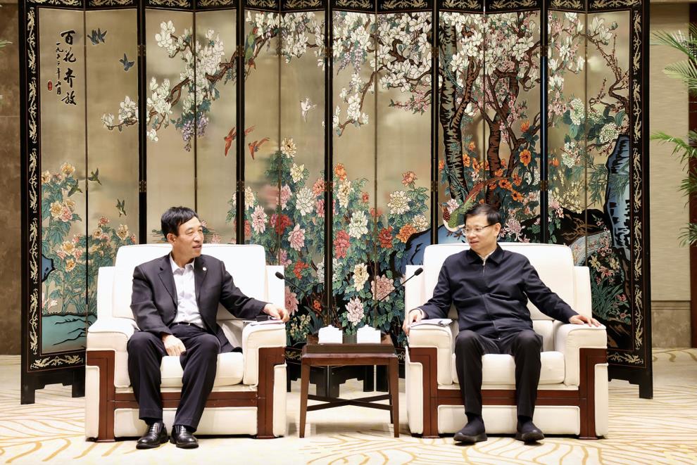 中國(guó)能建黨委副書記、總經(jīng)理孫洪水拜會(huì)江蘇省省長(zhǎng)許昆林