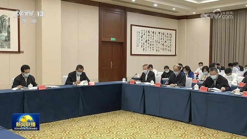 國家電網(wǎng)黨組書記、董事長辛保安在部分中管金融企業(yè)和中管企業(yè)主題教育工作座談會上作交流發(fā)言