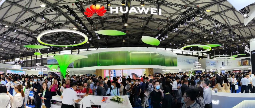 SNEC“人氣之王”! 華為推出智能光儲發(fā)電機等全場景智能光儲解決方案，持續(xù)引領(lǐng)行業(yè)
