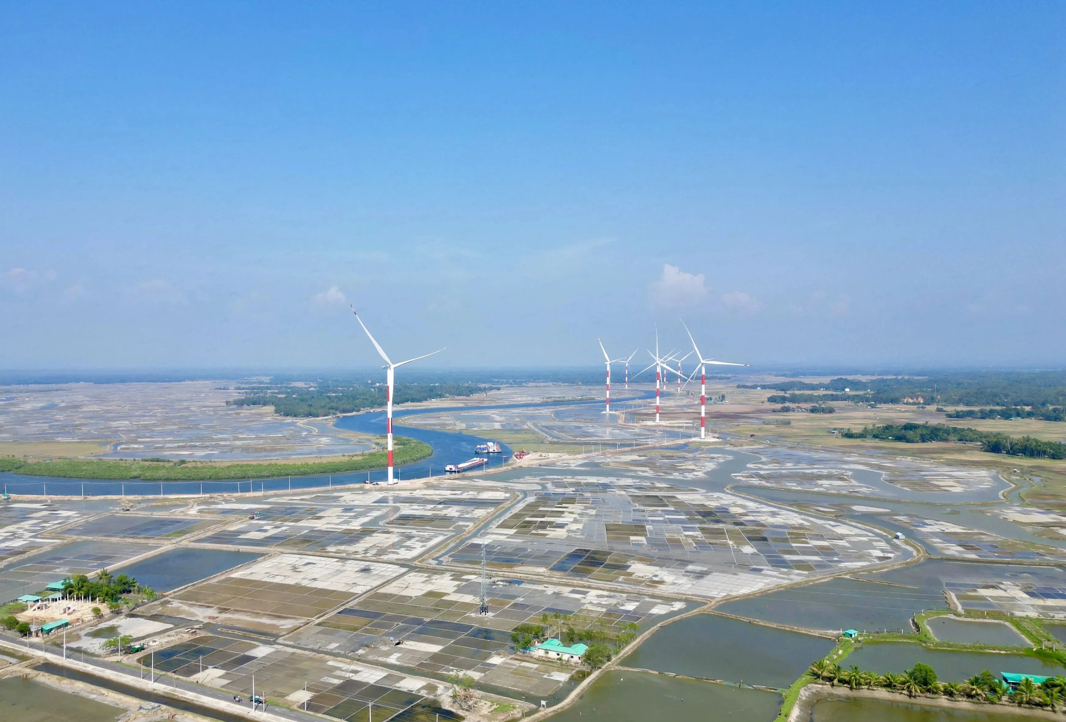 中企承建的孟加拉國首個大型風電場投產發(fā)電