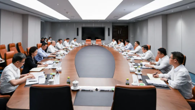 鄒磊、劉明勝與河北省省長王正譜會談