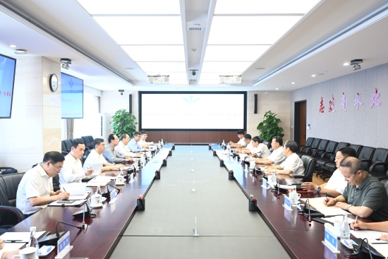 中國電建黨委書記、董事長丁焰章與中國南水北調(diào)集團(tuán)黨組書記、董事長蔣旭光會談