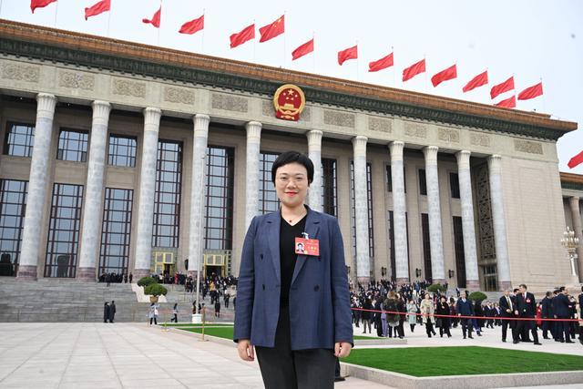 全國人大代表、上汽集團(tuán)零束科技黨委副書記劉懿艷：建議加大中國智能電動(dòng)汽車技術(shù)出海專利保護(hù)力度