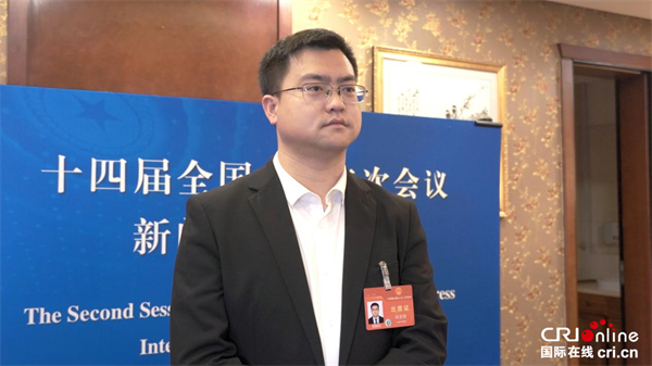 全國人大代表姚金?。哼M(jìn)一步健全新型儲(chǔ)能標(biāo)準(zhǔn)體系 加快新能源高質(zhì)量發(fā)展