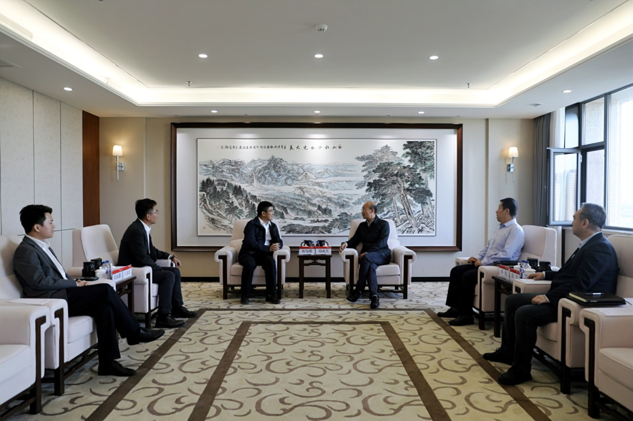 華電吉林公司總經(jīng)理鄭成杰會見明陽智能副總裁、HPM總經(jīng)理陳發(fā)橋一行