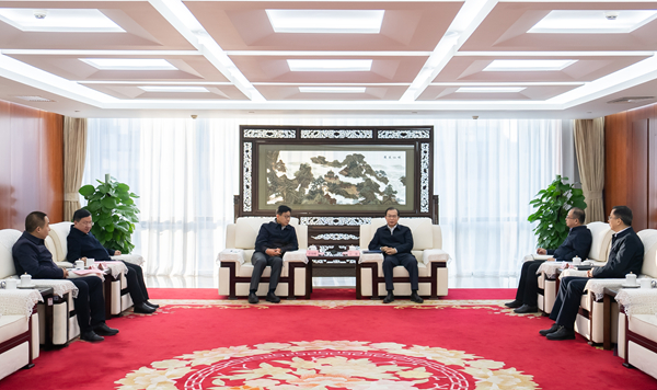 華電集團(tuán)黨組書記、董事長(zhǎng)江毅會(huì)見青海省委常委、省政府黨組副書記張錦剛