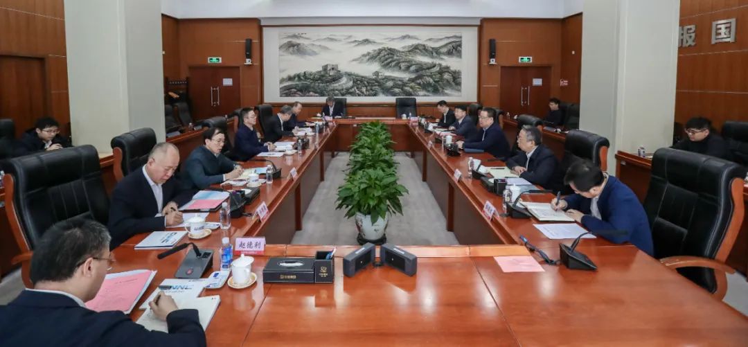 中核集團(tuán)會(huì)見中國(guó)一重董事、總經(jīng)理、黨委副書記呂智強(qiáng)一行