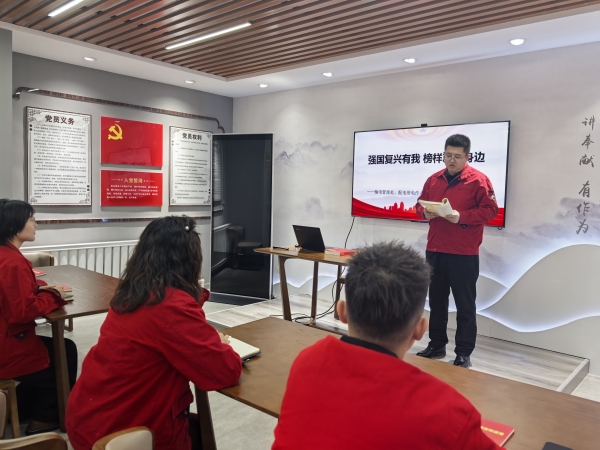 內(nèi)蒙古電力集團(tuán)烏海供電公司聯(lián)合支部： 學(xué)習(xí)北疆楷模，榜樣就在身邊