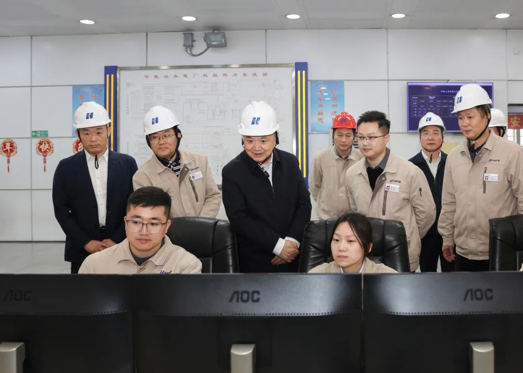 華能集團(tuán)董事長、黨組書記溫樞剛到南方分公司調(diào)研